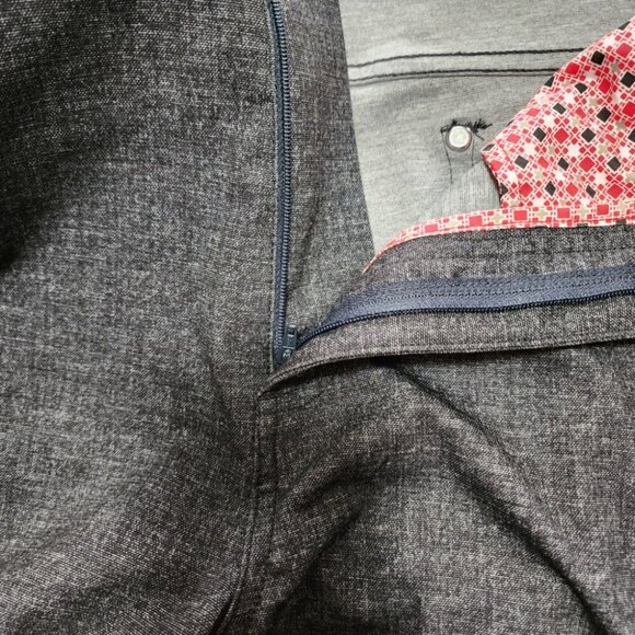 Jermyn & Bond Heathered Gray Straight Leg Trousers - Picture 5 of 6